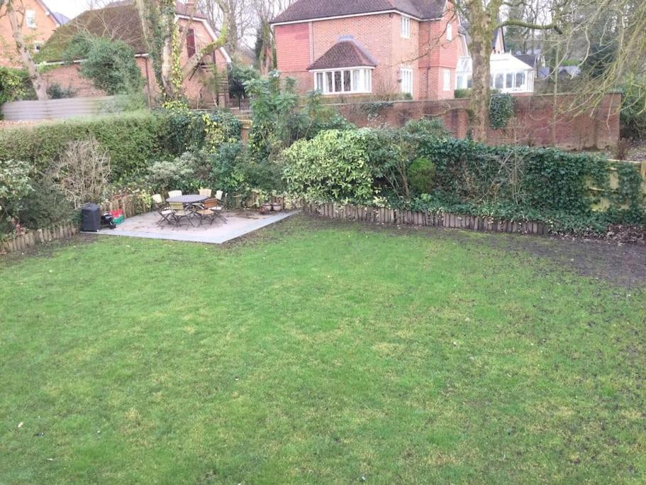Churstonbnb, Private Flat Within Family Home, Bolton Lostock エクステリア 写真